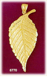 14K Gold Ornate Leaf Charm