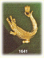 14k gold snapping alligator charm