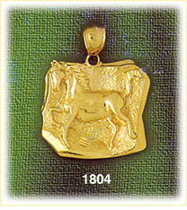 14K Gold Horse Head Medallion