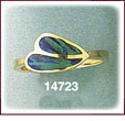 Attractive 14K Gold Opal Ring