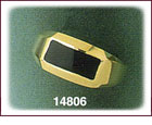 Compelling 14K Gold Onyx Ring