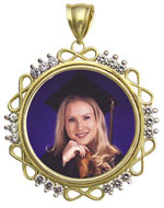 14K Gold Round w/Decorative Frame Photo Pendant
