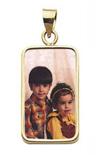 14K Gold Medium Rectangle Photo Pendant