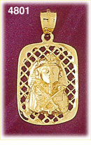 14K Gold Egyptian Pharaoh Medallion