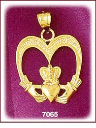 14Kt Gold Claddagh Heart Medallion Pendant