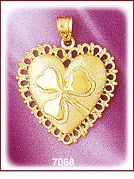 14Kt Gold Shamrock Pendant