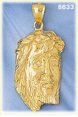 14K Gold Jesus Of Nazareth Wearing Crown of Thorns Pendant