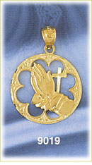14K Gold Praying Hands Medallion
