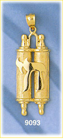 14K Gold Jewish Torah Chai Pendant