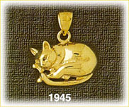 14K Gold Polished Cat Sleeping Charm