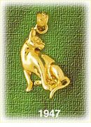 14K Gold Alert Cat Charm