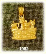 14K Gold Basket & Kittens Charm