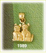14K Gold 3D Sitting Cats Charm