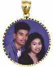 14K Gold Large Round w/Diamond Cut Frame Photo Pendant